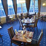 The Riverside 3*