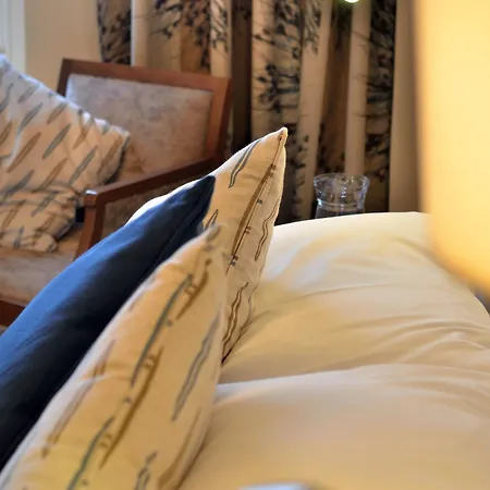 The Riverside Hotel 3*