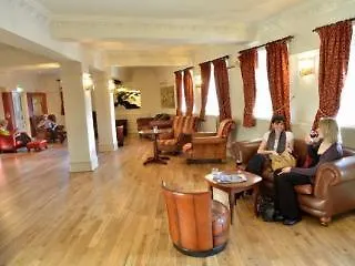 The Riverside Hotel 3*
