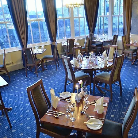The Riverside 3*