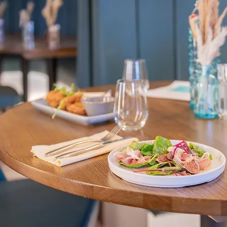 The Riverside 켄달