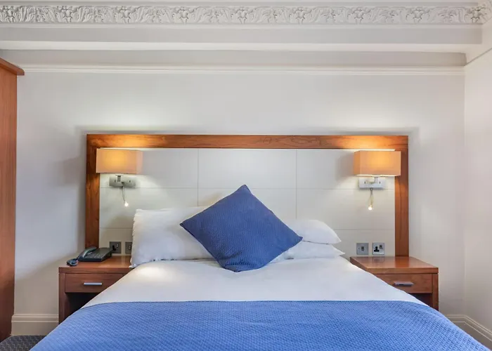 ذا ريفرسايد فندق كندال