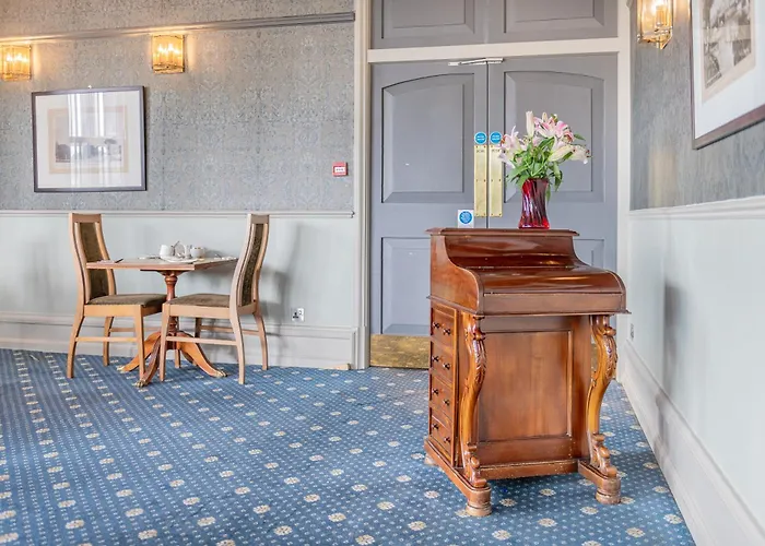 فندق ذا ريفرسايد