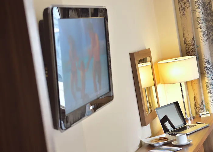 ذا ريفرسايد