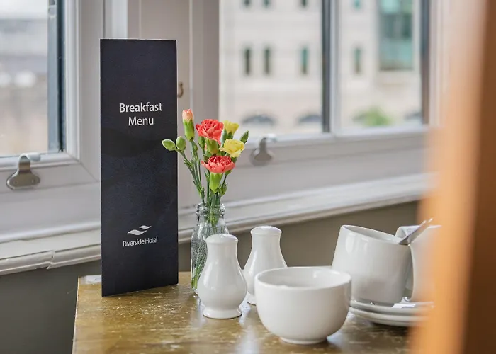 فندق ذا ريفرسايد